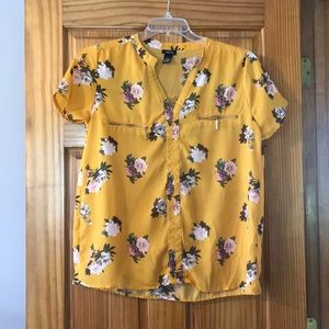 Rue 21 short sleeve top